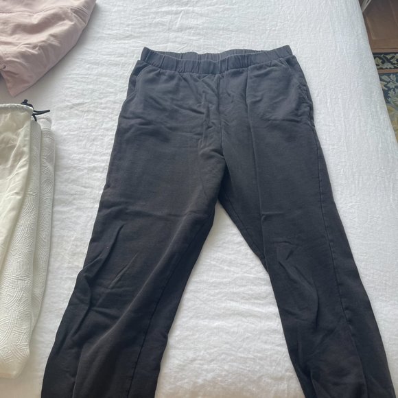 Zara Black Sweatpants - Picture 3 of 3
